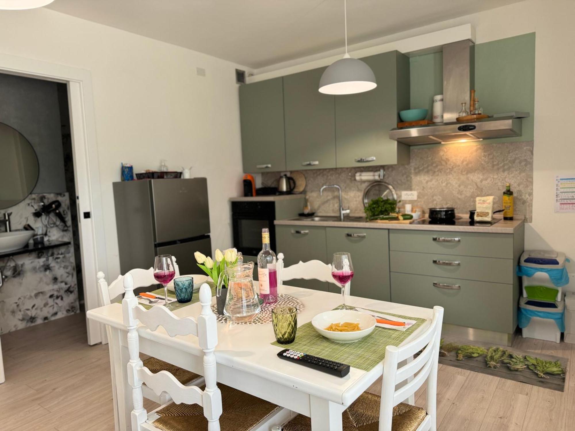 Green House Next - Lovely Apartment For Family And Free Parking Levico Terme Eksteriør billede